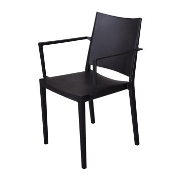 zwarte stoelen met armleuning.